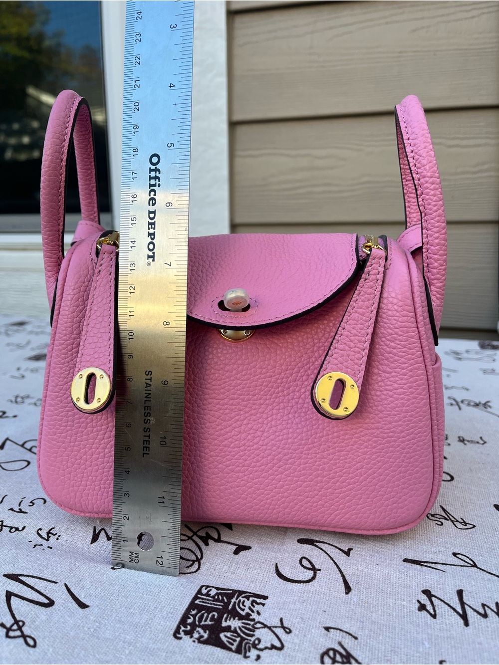 Handmade Pink Genuine Togo Leather Crossbody Handbag 19cm - New - Picture 9 of 12